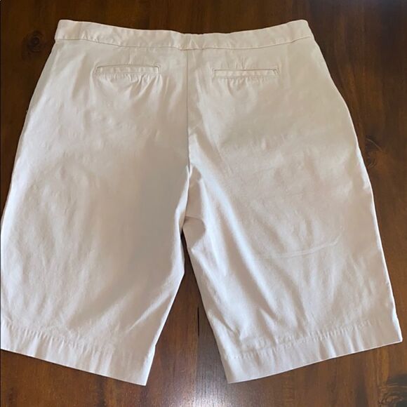 Metro 7 Lot of 2 Bermuda Shorts - Picture 6 of 7